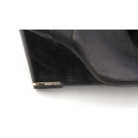 Kenneth Cole Women's Black Merrick Wedge Heel Booties Sz US 6.5 EU 37 - Picture 5 of 6